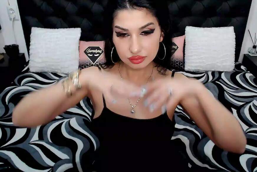 AischaJade: I am hot for you