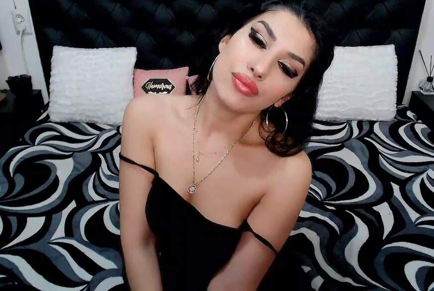 AischaJade: I am hot for you