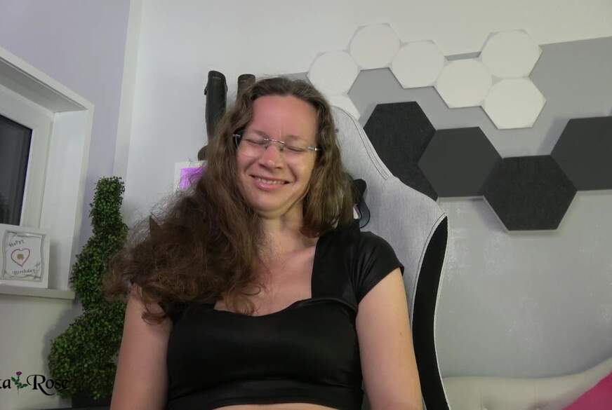 Über deinen beschnittenen P****l lustig machen! von AnnikaRose pic4