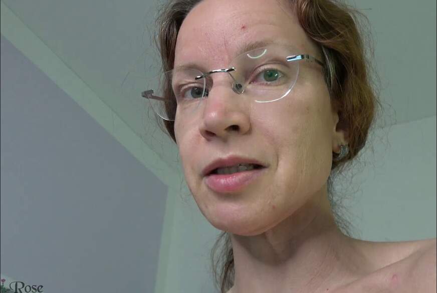 AnnikaRose: Schnell a********n, schnell M****i glotzen