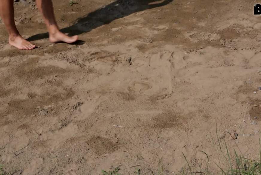 Im Sand gebadet von SexyLolitta pic1