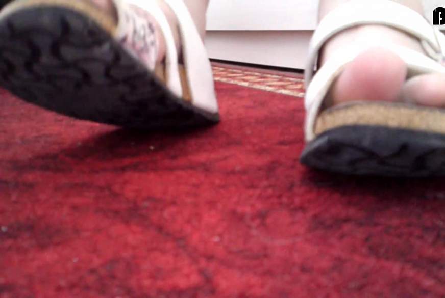 Gummidrops als Fußbett (Extra für Fetischisten) von Lina989 pic3