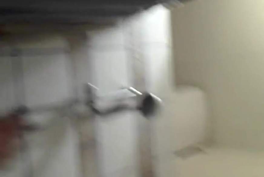 Wildcat25: Füße in der Wanne