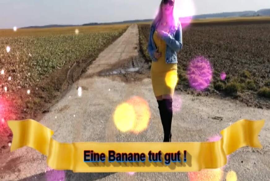 Eine Banane tut gut ! von Sandybigboobs pic1