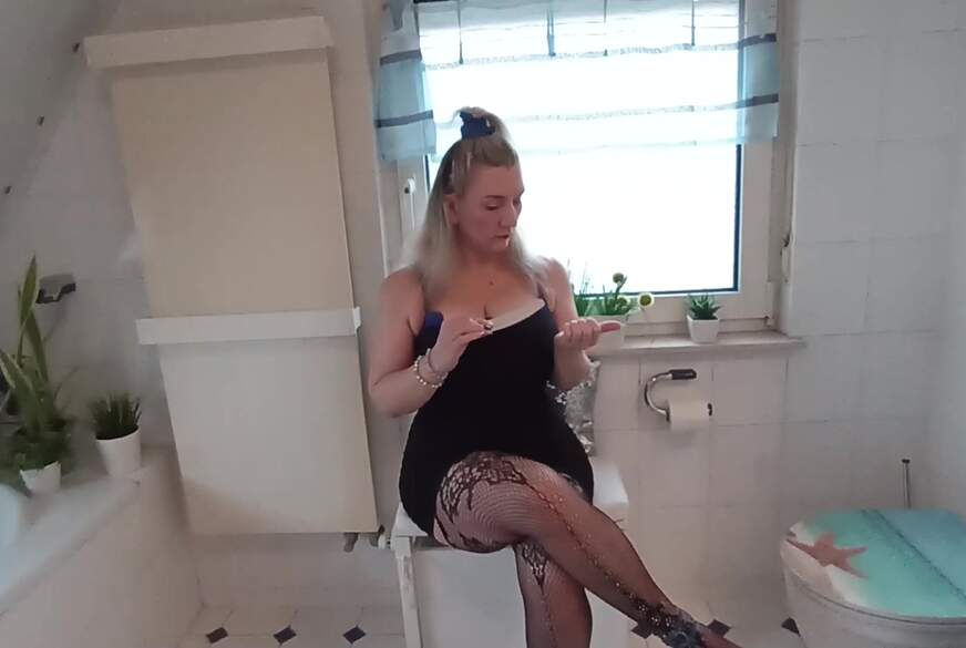 bathroom-*****t von Sandybigboobs pic1