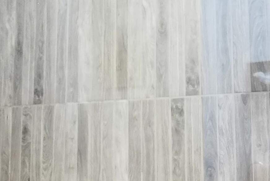 Sandybigboobs: Duschen im Hotel mit Sandy