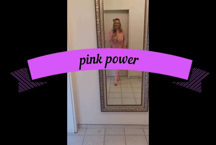 Sandybigboobs: pink power wild und verführerisch