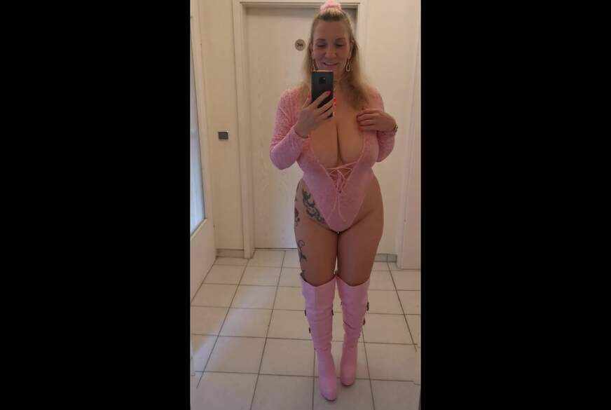 pink power wild und verführerisch von Sandybigboobs pic3