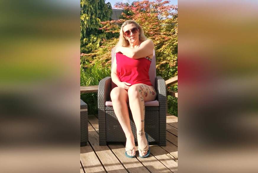 Sonnengeküsst und unartig  Mein Nachmittag draußen von Sandybigboobs pic3