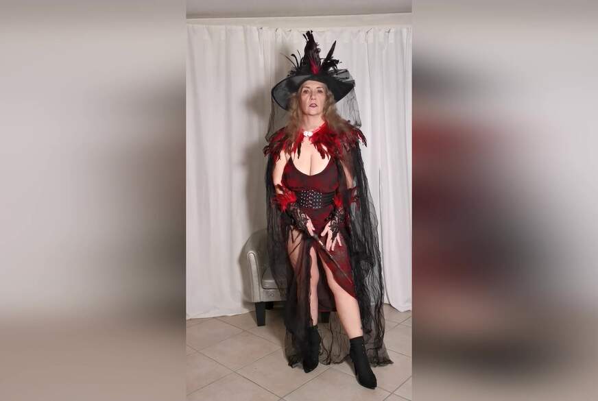 Vorsicht, du kleines F****lchen! Happy Halloween 2025 von Sandybigboobs pic2