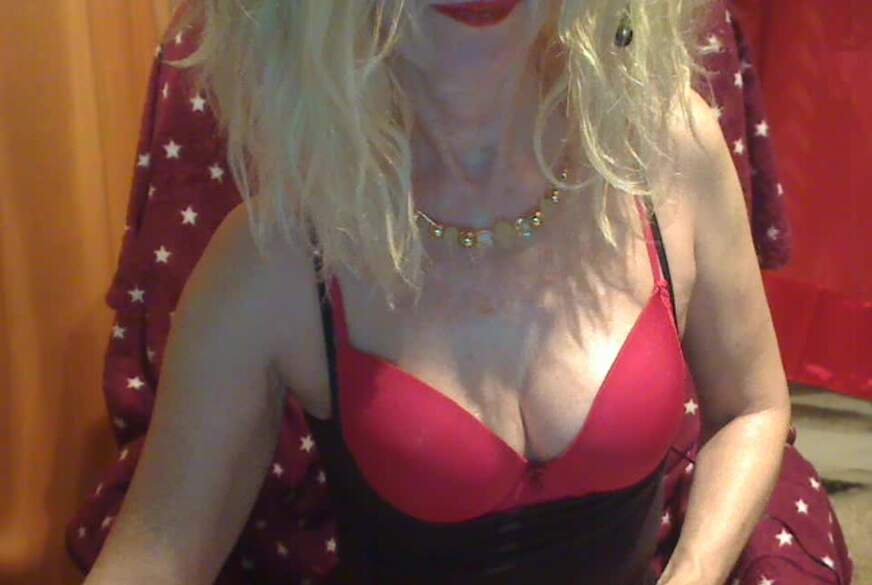 SandyPrivat: Advent, Advent  meine  f*****en Nipple sind  steif
