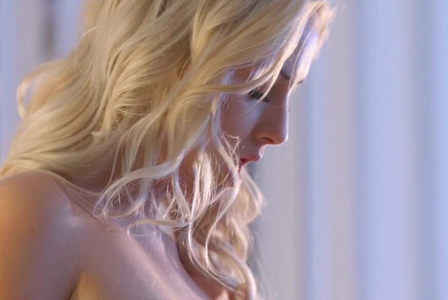 KleineMiriam: TV und Chill Abend bedeutet geil rumzuf****n!?