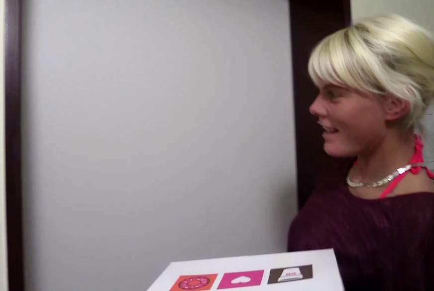 Zimmerservice - P*****ser S****a-Donut von Stacy-Lou pic4