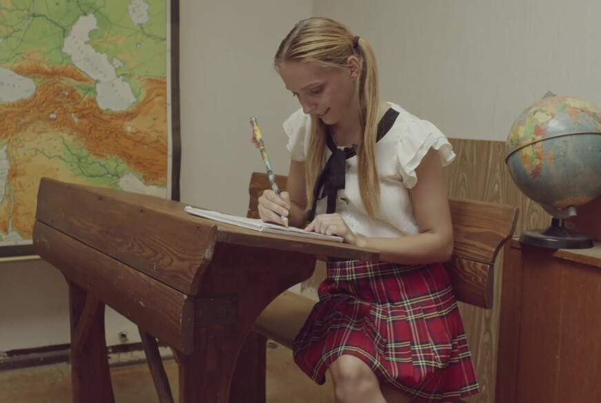 Masturbating college girls von NovaNilla