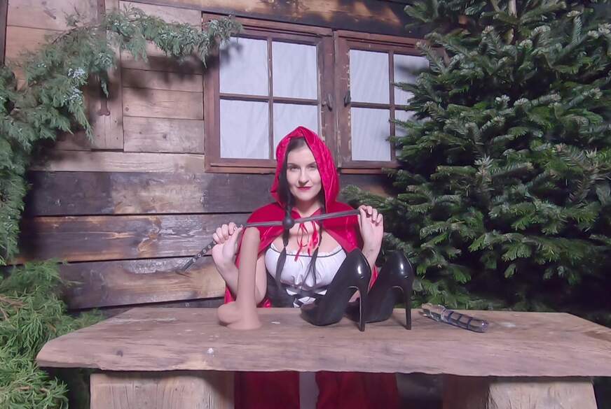 NovaNilla: Fetisch-Fantasien im Wald