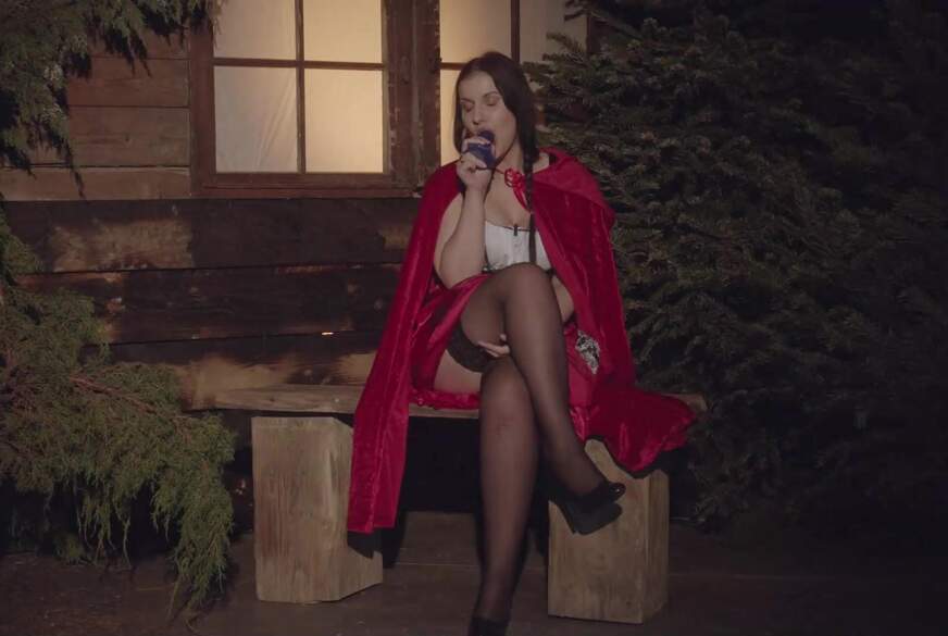 NovaNilla: D******h-f**k im Wald