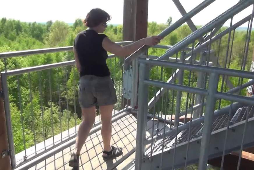 DDPaar0103: F****n auf der Plattform!
