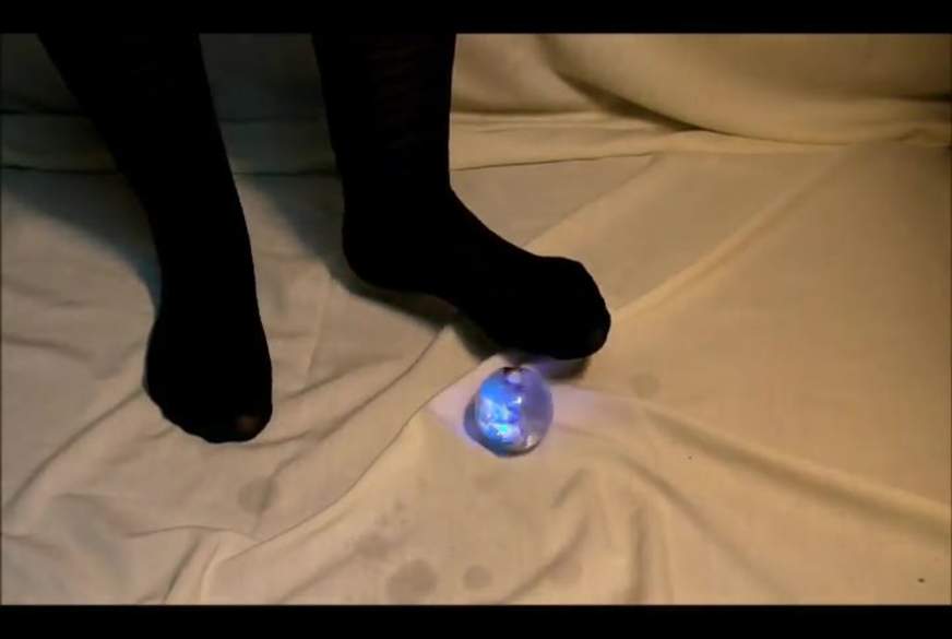 Fuß Farbtherapie-Leuchtkugel von majka*a pic2