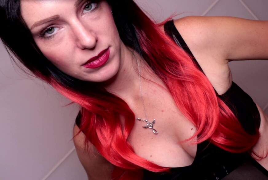 JanaLogan: H**********g - Sabotage Nr.3