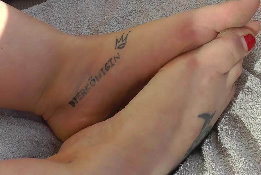 BecciDeluxe: Fussw*****n