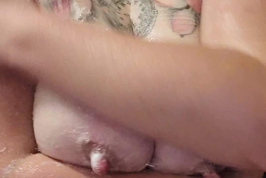 Duschvideo Titten von Agentpia