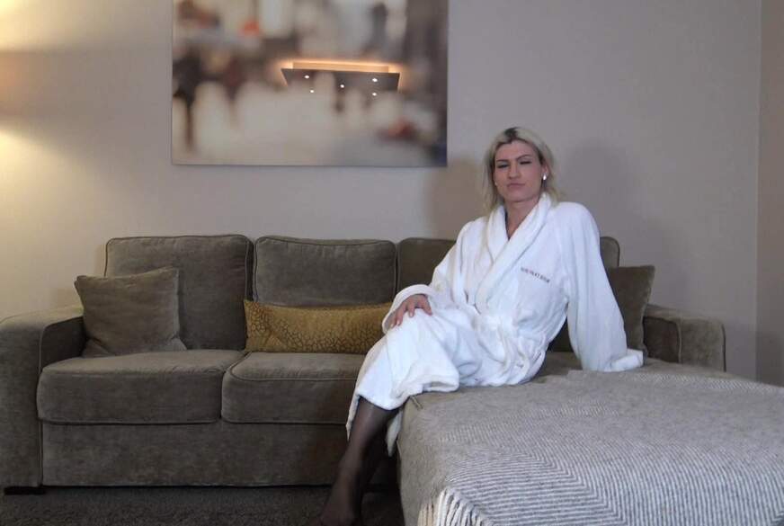 TSLadyKimWagner: Der Masseur wollte, dass ich mich ausziehe?!?!