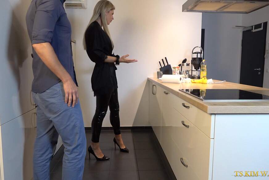 TSLadyKimWagner: S*******ge Reinigungskraft... das gibt richtig Ärger!