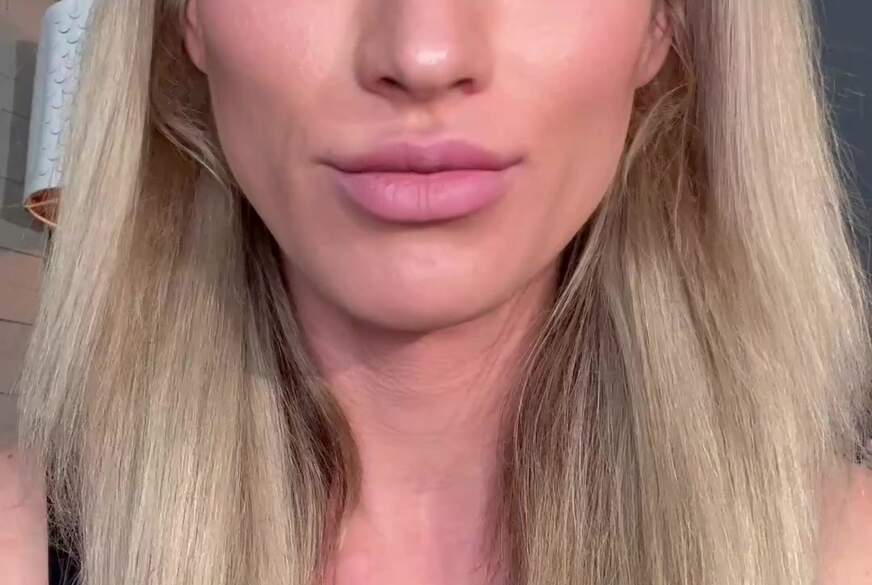 Overknees, Beine breit, und du darfst erst kommen, wenn ich es erlaube von TSLadyKimWagner