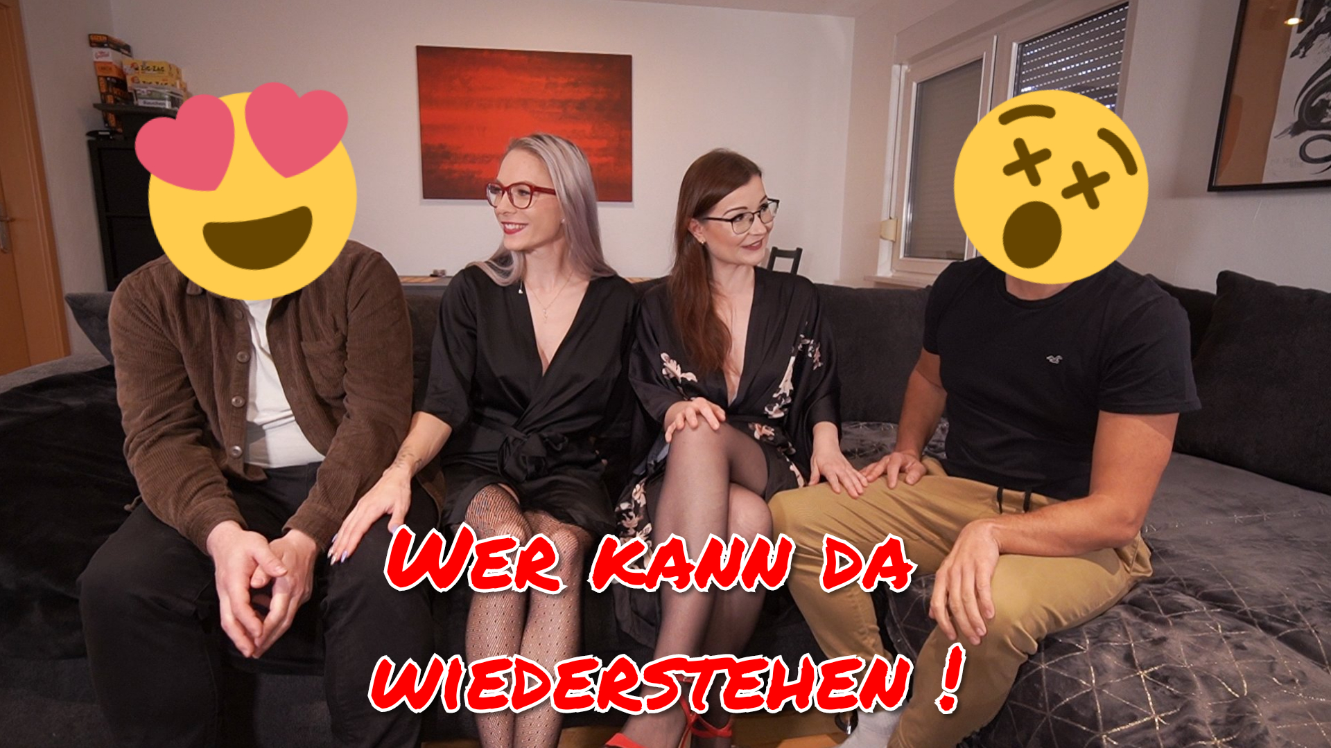 Na die Junges scheinen etwas Überfordert zu sein bei dem Anblick... Wir haben uns extra Schick gemacht mit heissen Strapsen und Heels. Da können sie doch nicht nein sagen oder??
Wir Zwei hatten einfach Lust und das jetzt Ohne Gummi! Einfach in jede Muschi müssen die Schwänze rein!!!!
Könntest du da nein sagen? ;)