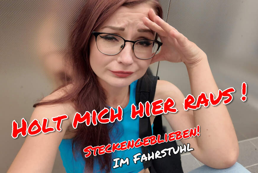 TinyEmily: S****asucht Kickt!! Stecken geblieben im Fahrstuhl...