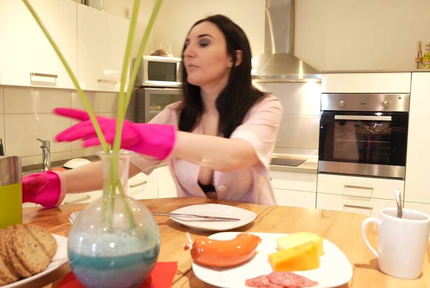 Alina-Lamour: NOTGEILES PUTZf*******n - BENUTZ MEINE L****r WIE DU WILLST!!!