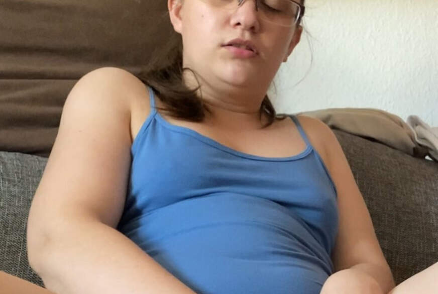 Josefine-Sommer: Selbstgemacht mit F*****n und Plug im Po