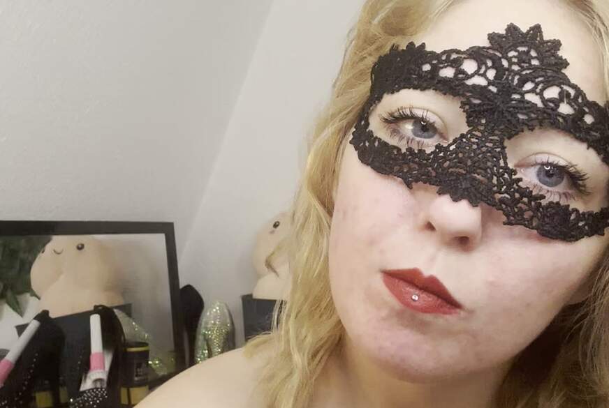 CurvySecret: Start der gewünschten H**ena********g für den Dom