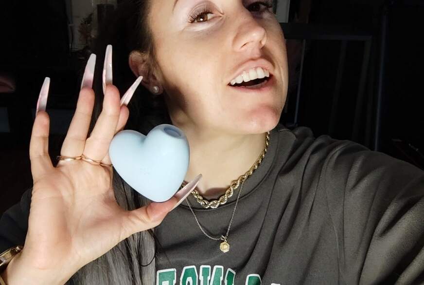 Theresina: Selbstliebe an Valentins Tag! Ich lecke mich selber!!
