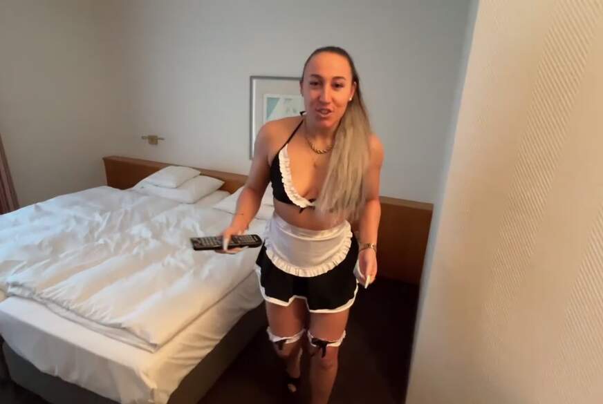 Theresina: Zimmerm*****n muss B**sen!!