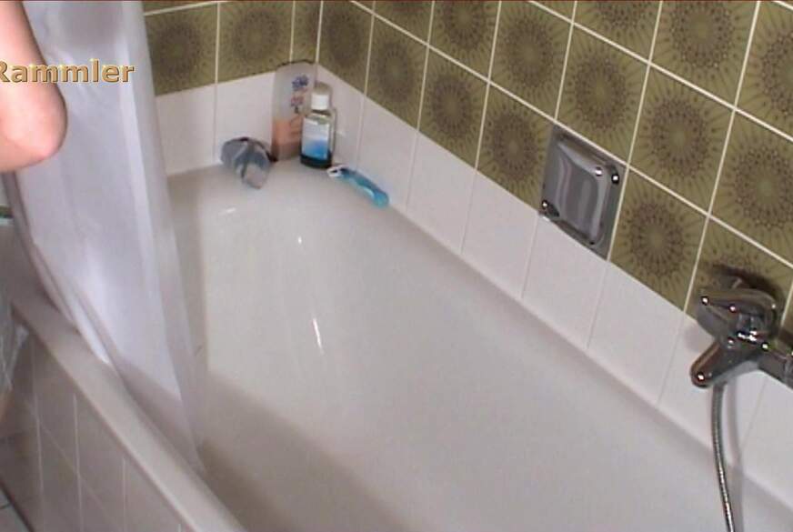 Xr*****r: Xr*****r und Skinny-Girl -  Duschen - B**sen - Ins Gesicht p****n -B-JEB