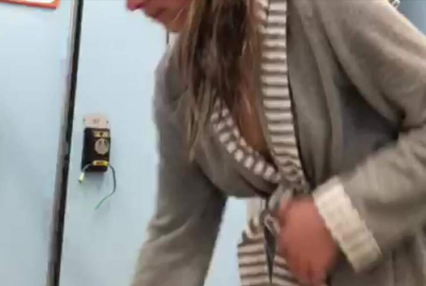 D***ysLittleb***h: Komm mit mir in die Umkleide