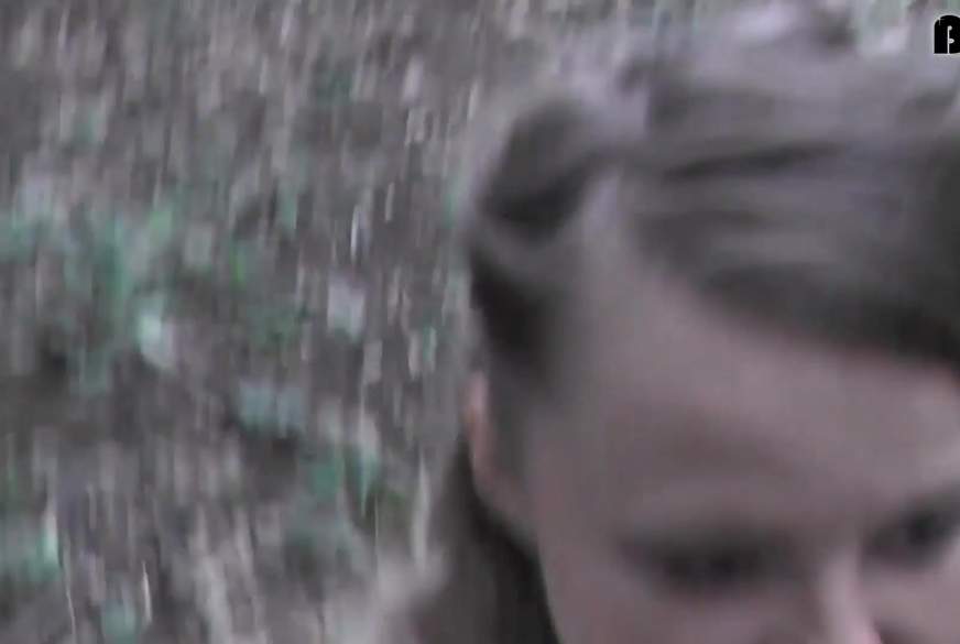 Sexyluder: Juengling Outdoor abg******n