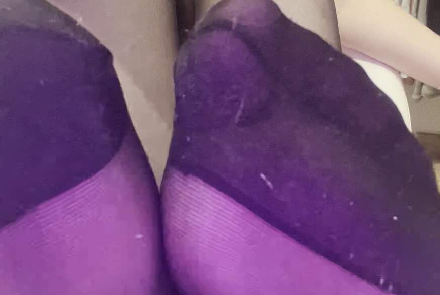 Füsse und Nylons von linabones