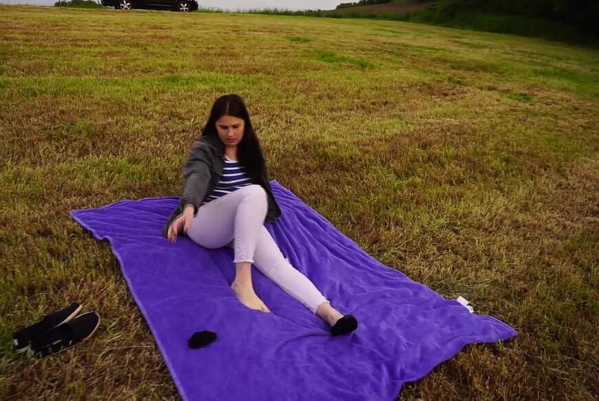 sexiii: Outdoor selbstbefriedigung mit spielzeug