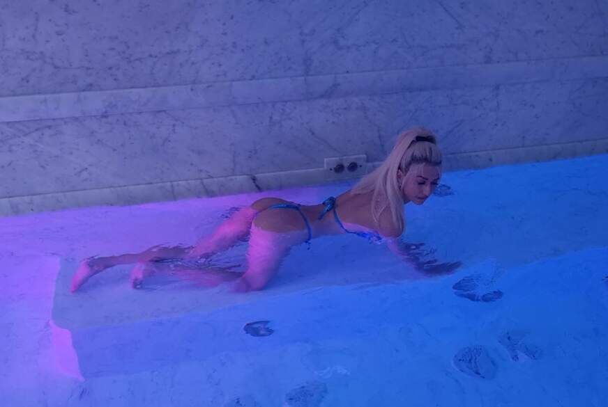 Julia-Sugar: N**sER D*******k IM SPA