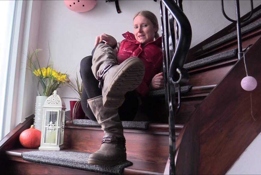 Homecoming - Du leckst meine Stiefel und darfst w*****n! von Anni-Next-Door