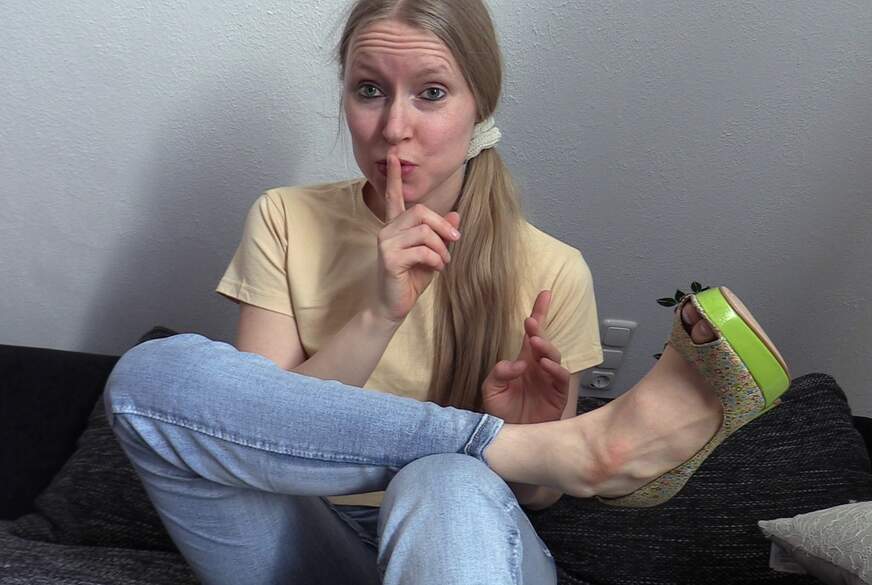 Pssssst..... Riskantes W*****n während SIE nebenan ist! von Anni-Next-Door