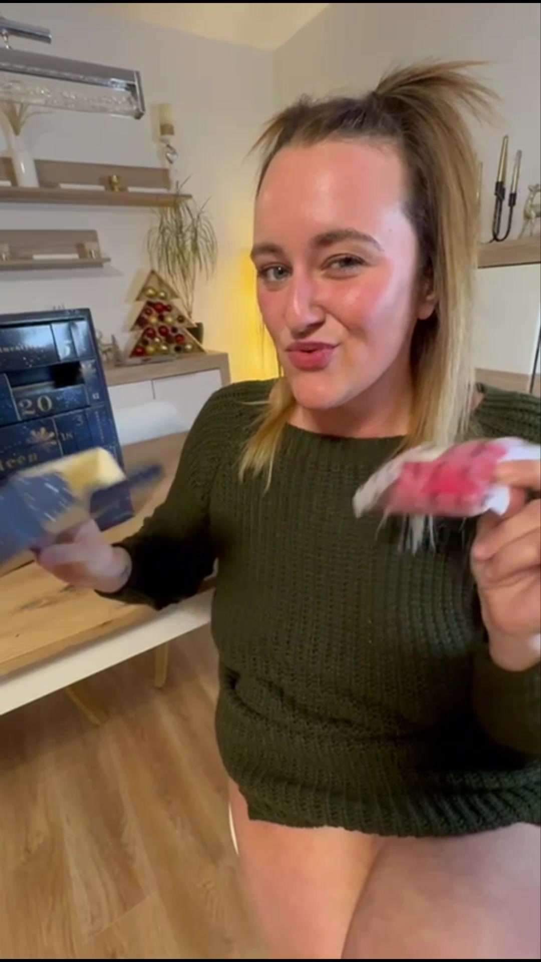 Türchen Nr.2 Ein kleiner Tipp : Heute wird es rot :)