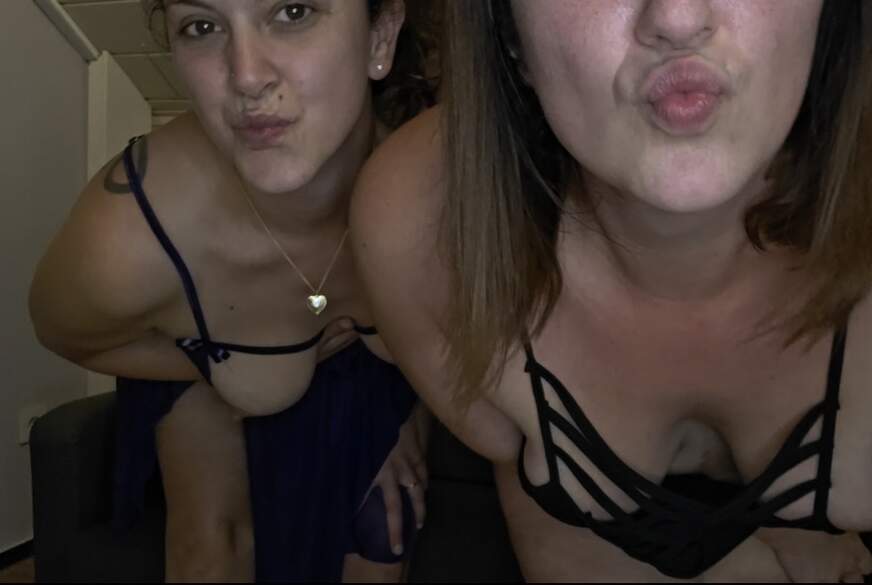 Zwei geile Biester wollen dich !!!  live und hemmungslos von Marry-Meridaa