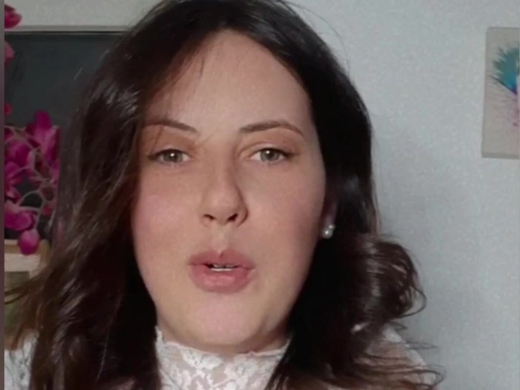 Lange überlegt, lange gegrübelt es hochzuladen. Ich habe immer 100te Fantasiegänge, Ideen, Kopffickereien! Diesmal einfach \