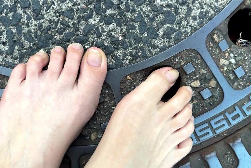 twofeets: FOOTZEN - K a**lreinigung