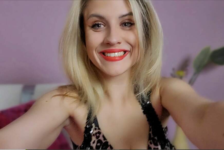 LolaValerie: Ich habe es endlich getan! - A**l Spiele, das ist wirklich geil.