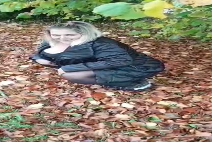 janett: von einen Spanner erwischt und g*****t worden