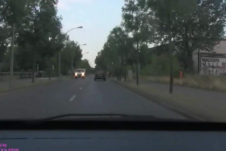 F***enspiele im Cabrio von Laureen-Pink pic1